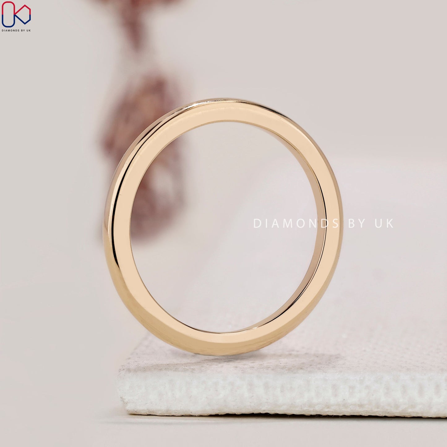 Comfort Fit Band In Yellow Gold