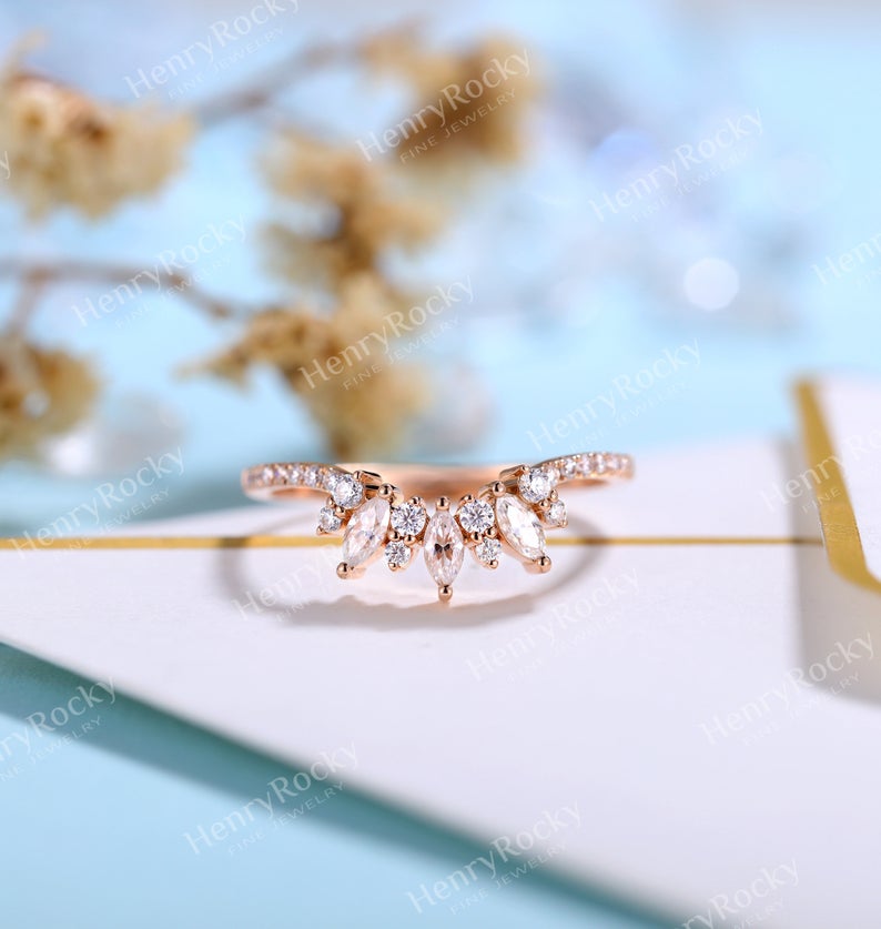 Vintage Moissanite wedding band women band | rose gold Diamond band | bridal ring |unique curved wedding ring| promise ring anniversary band