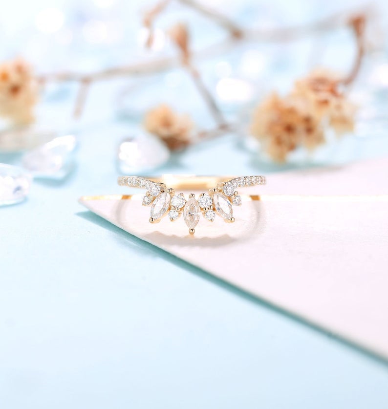 Vintage Moissanite wedding band women band | rose gold Diamond band | bridal ring |unique curved wedding ring| promise ring anniversary band