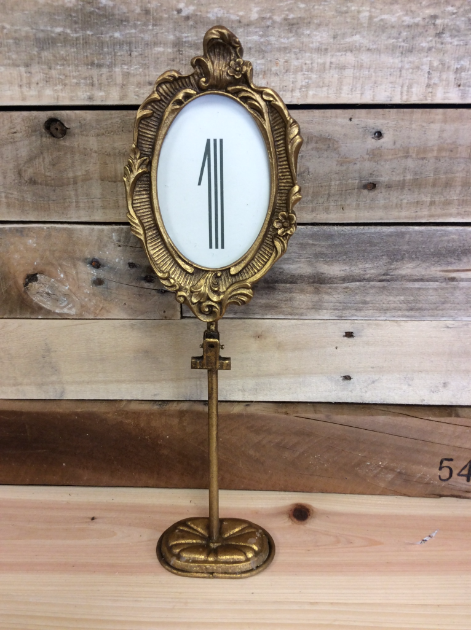Golden Number Sign