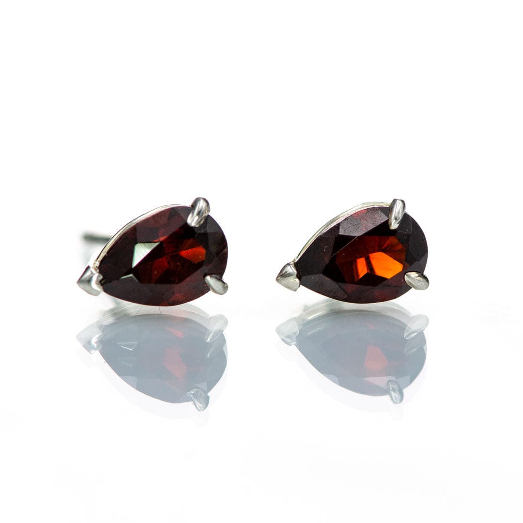 Pear Garnet Basket Set Stud Earrings