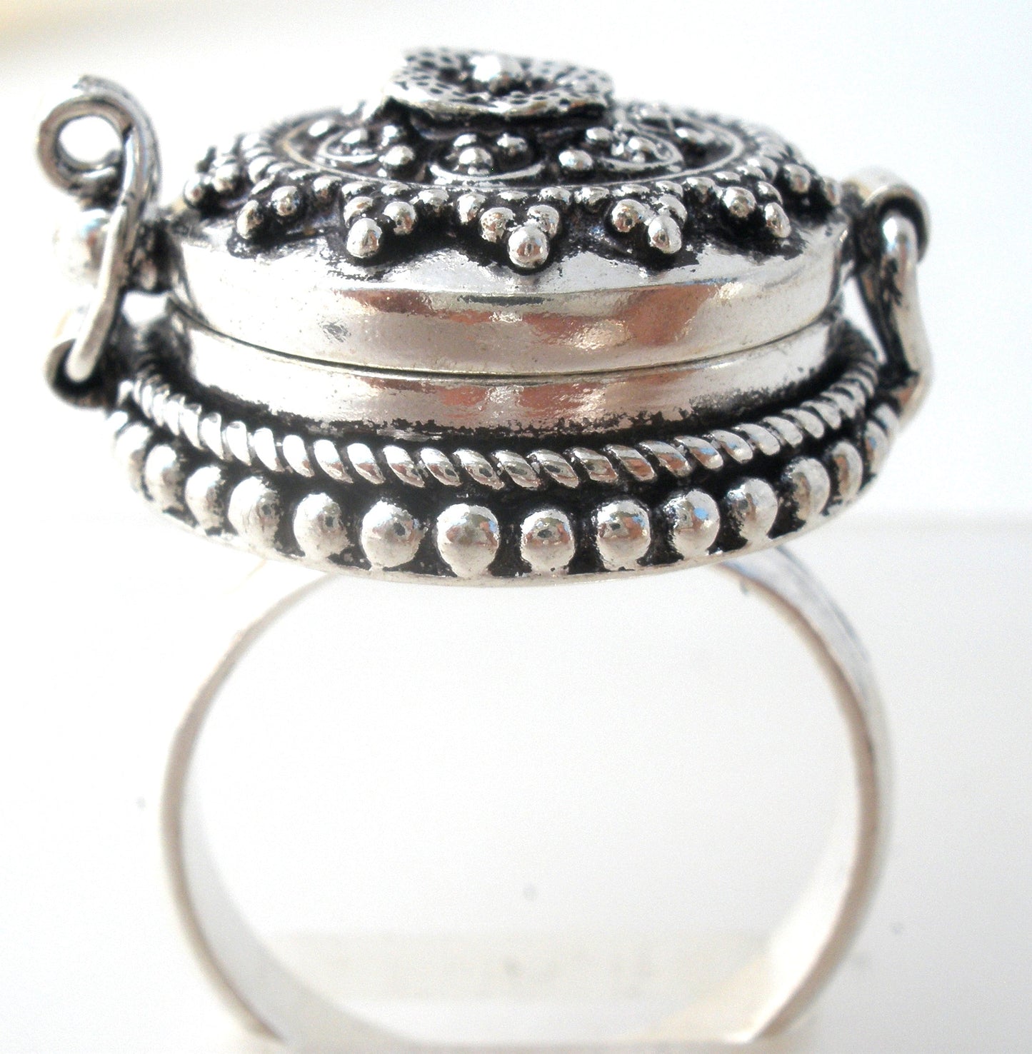 Poison Ring Sterling Silver Size 8.5