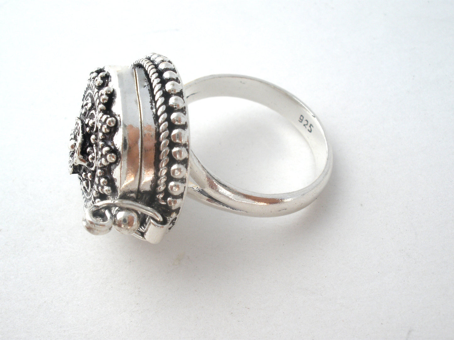 Poison Ring Sterling Silver Size 8.5
