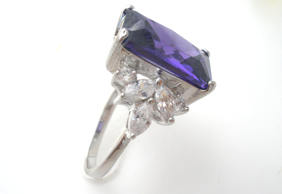 Statement Purple Cubic Zirconia Ring Size 8
