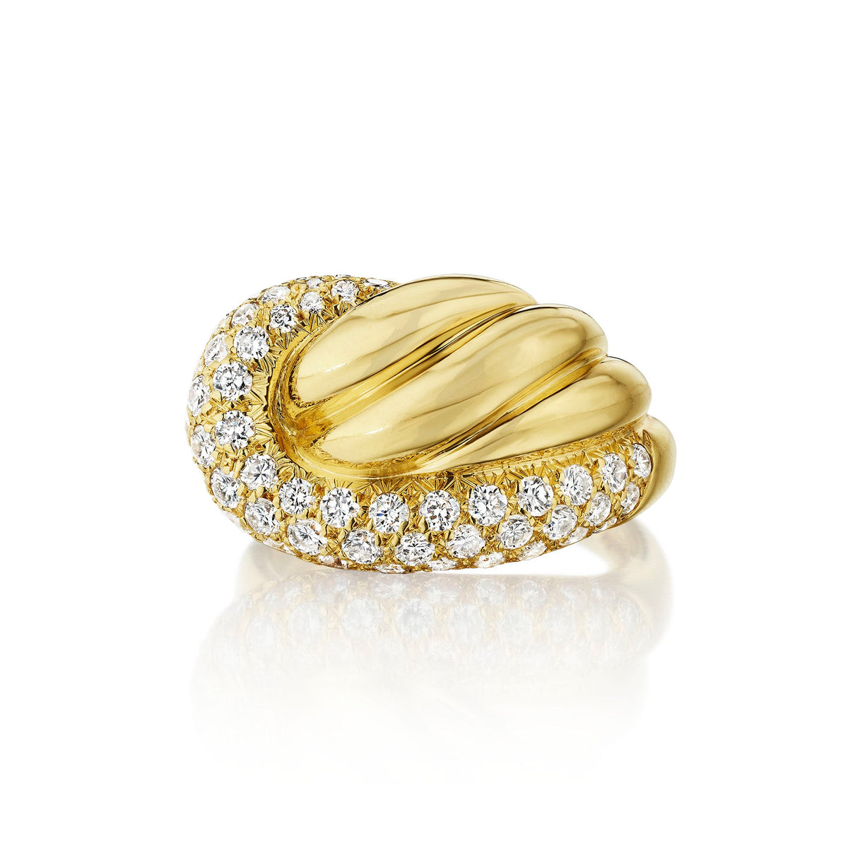 Van Cleef & Arpels Paris Knot Ring
