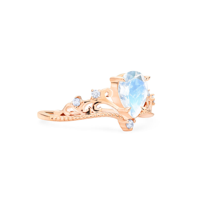 [Veronica] Vintage Crown Pear Enagement Ring in Moonstone