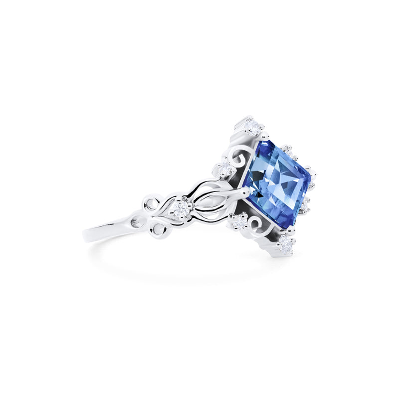 [Elsa] Vintage Square Princess Cut Engagement Ring in Lab Blue Sapphire
