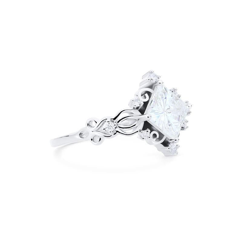 [Elsa] Vintage Square Princess Cut Engagement Ring in Diamond / Moissanite