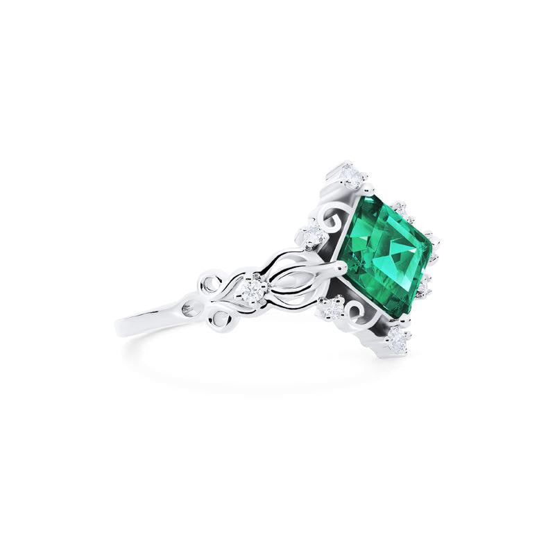 [Anna] Vintage Square Princess Cut Ring in Lab Emerald