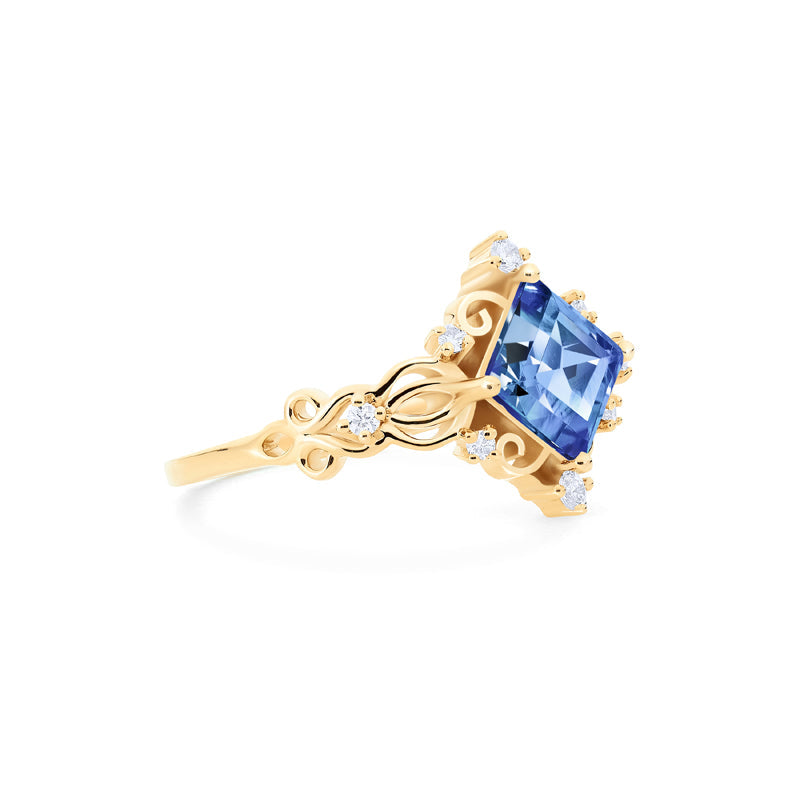 [Elsa] Vintage Square Princess Cut Engagement Ring in Lab Blue Sapphire