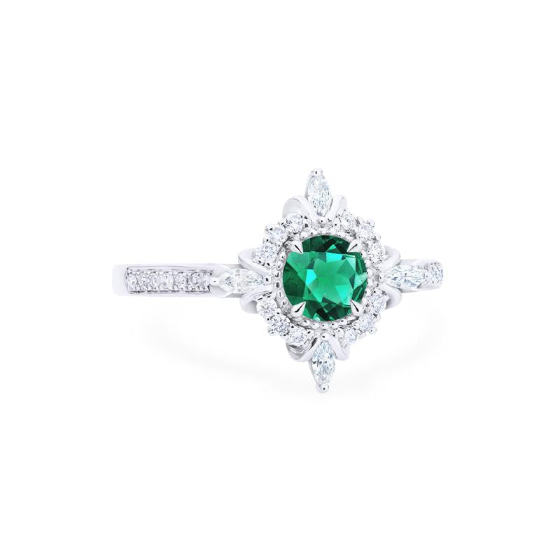 [Astrid] Art Deco Petite Ring in Lab Emerald
