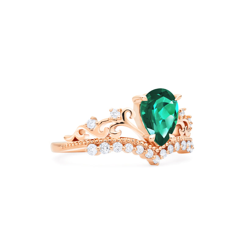 [Francesca] Heirloom Crown Pear Engagement Ring in Emerald
