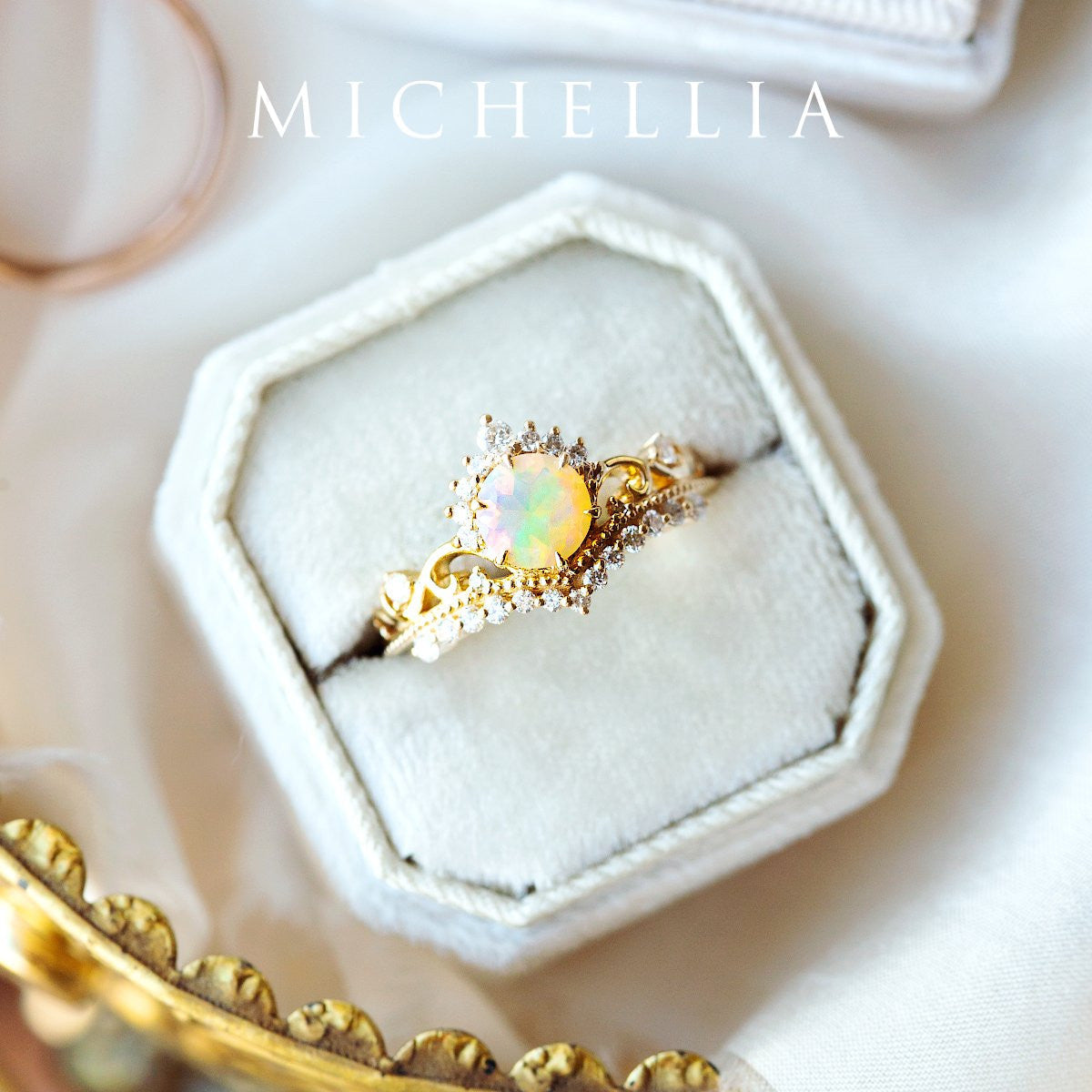 [Theia] Heirloom Crown Ring in Opal