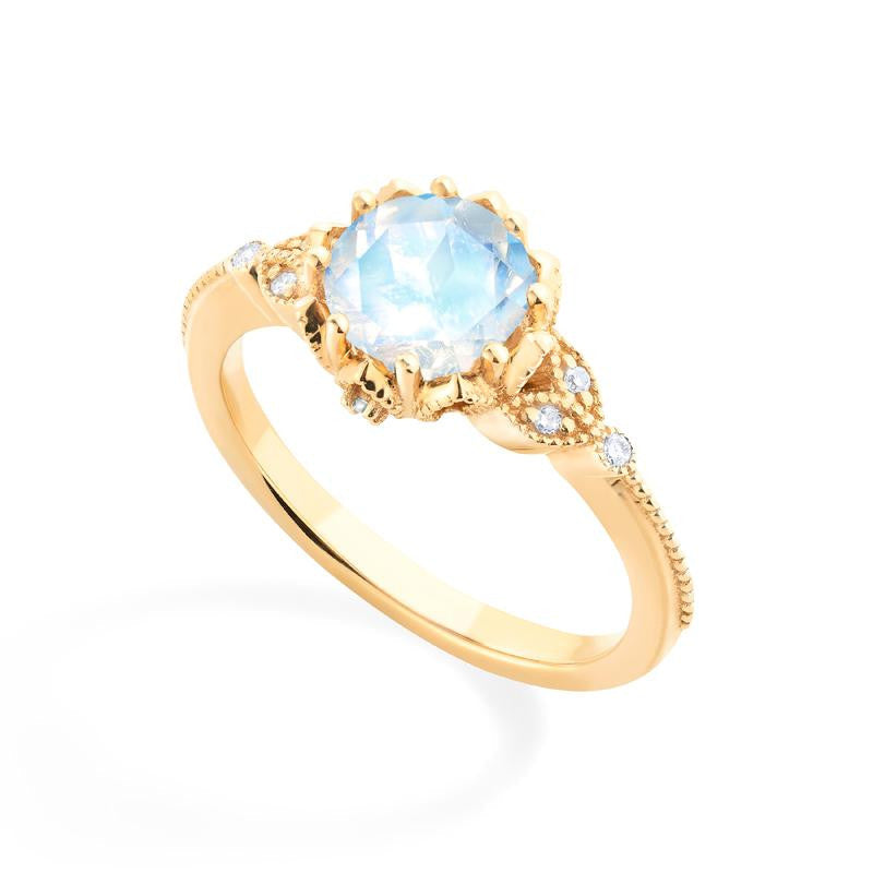 [Evanthe] Vintage Floral Engagement Ring in Moonstone
