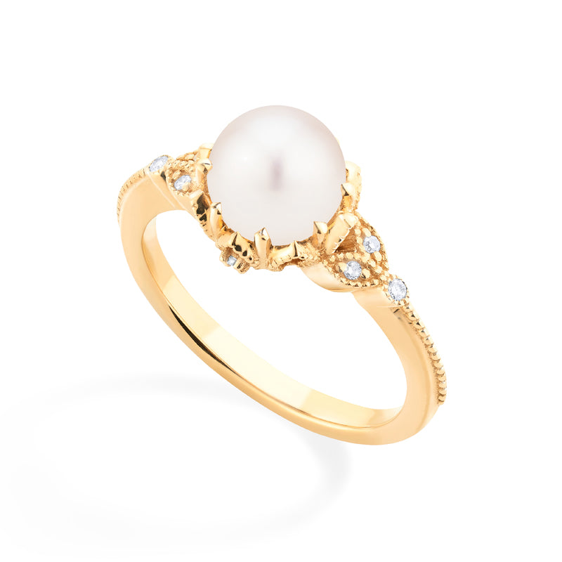[Evanthe] Vintage Floral Engagement Ring in Akoya Pearl