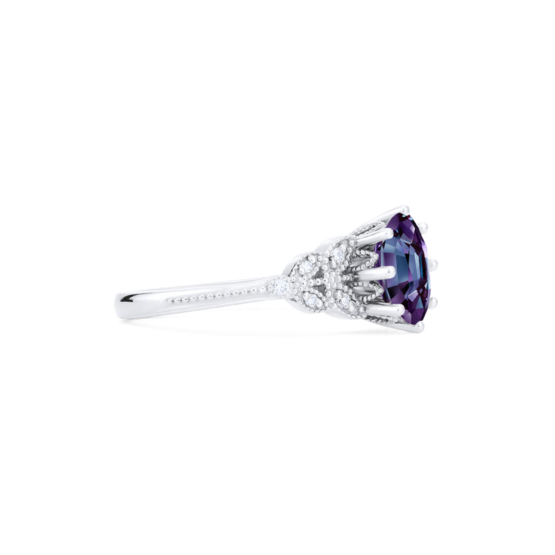[Olivia] Classic Floral Oval Engagement Ring in Lab Alexandrite
