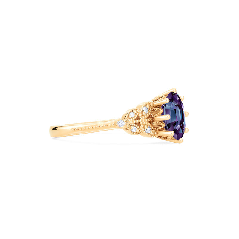 [Olivia] Classic Floral Oval Engagement Ring in Lab Alexandrite
