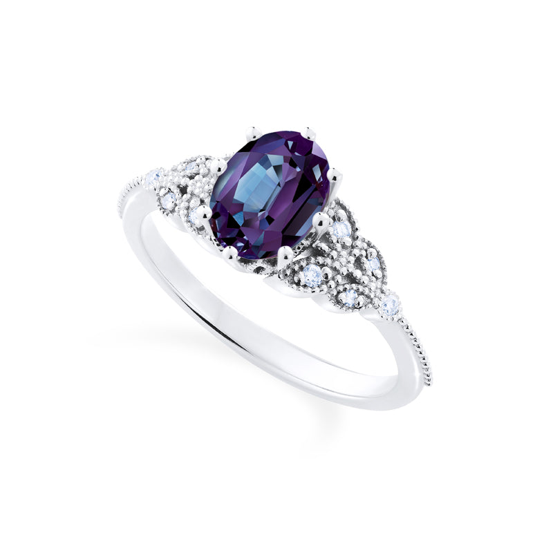 [Olivia] Classic Floral Oval Engagement Ring in Lab Alexandrite