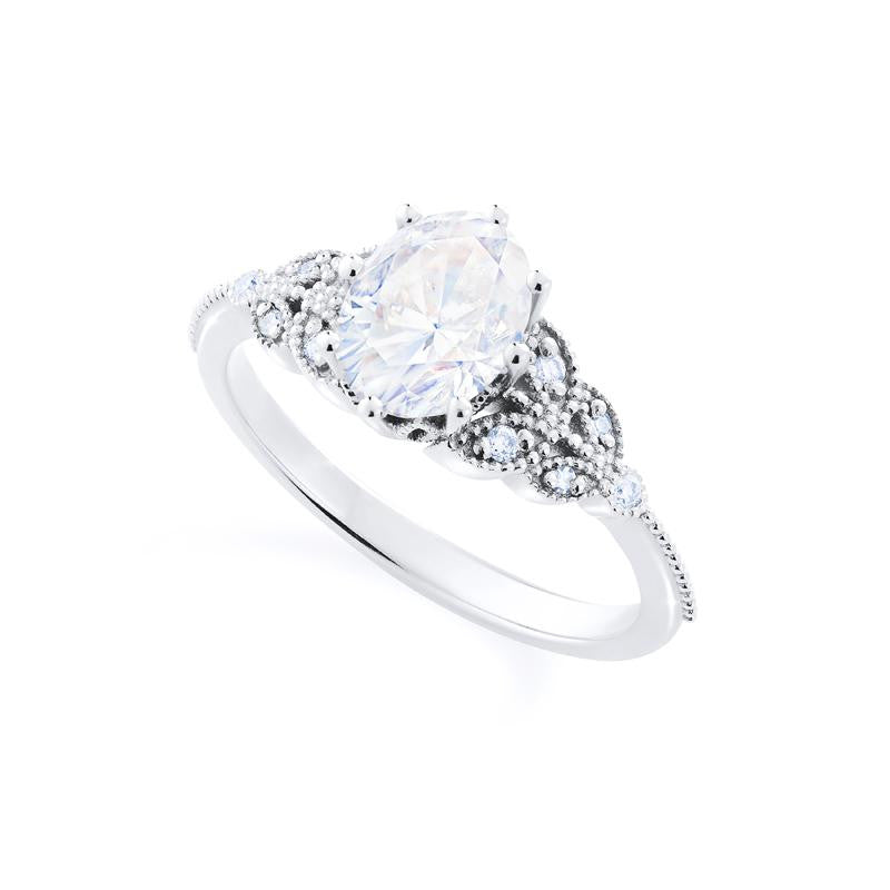 [Olivia] Classic Floral Oval Engagement Ring in Diamond / Moissanite