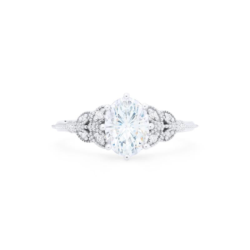 [Olivia] Classic Floral Oval Engagement Ring in Diamond / Moissanite