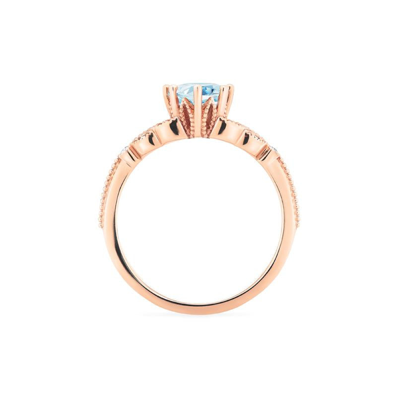 [Olivia] Classic Floral Oval Cut Ring in Aquamarine