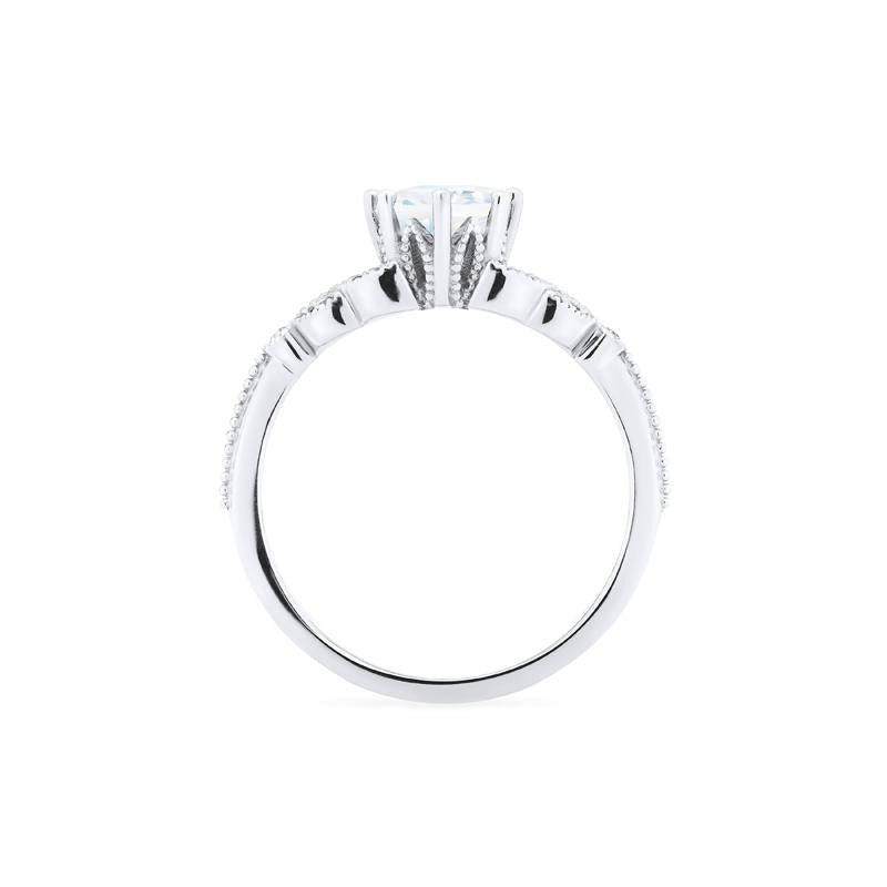 [Olivia] Classic Floral Oval Engagement Ring in Moonstone