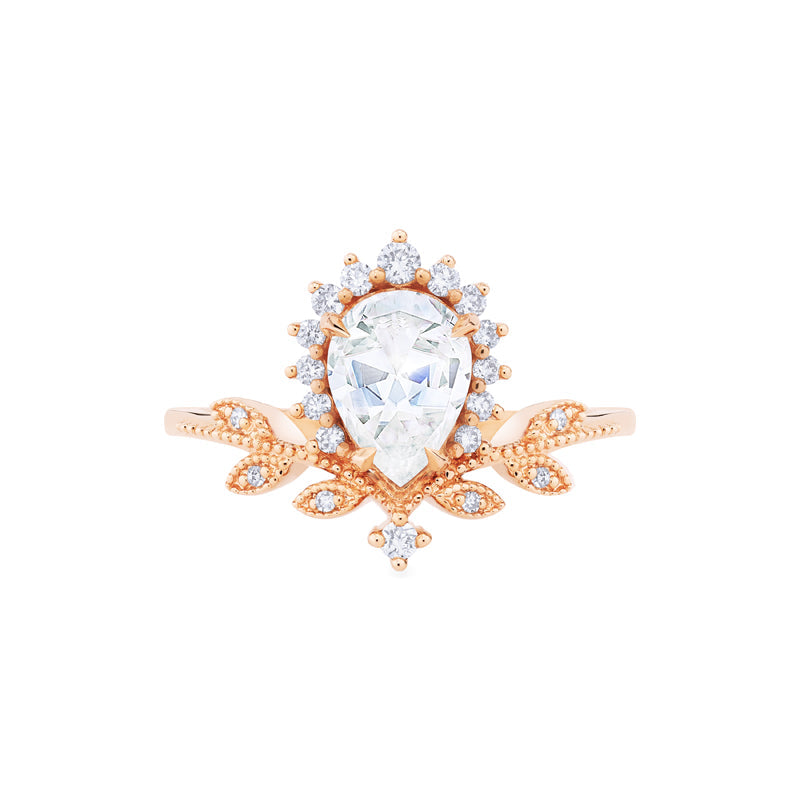 [Isadora] Woodland Fairy Pear Engagement Ring in Diamond / Moissanite