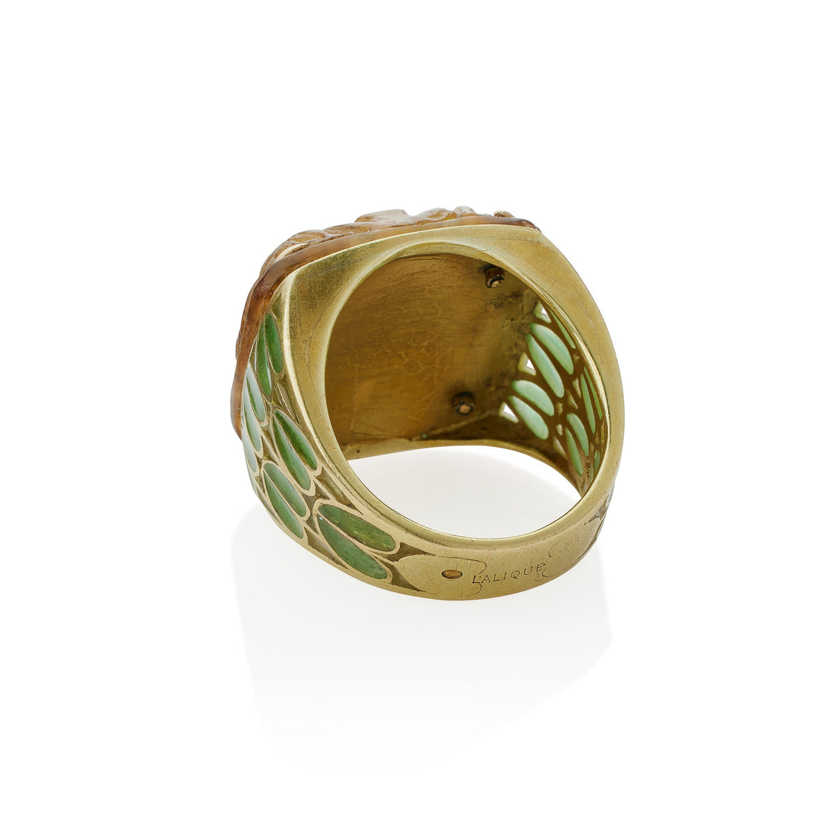 René Lalique Art Nouveau Carved Horn and Plique-à-jour Enamel  "Grenouilles" or Frogs Ring