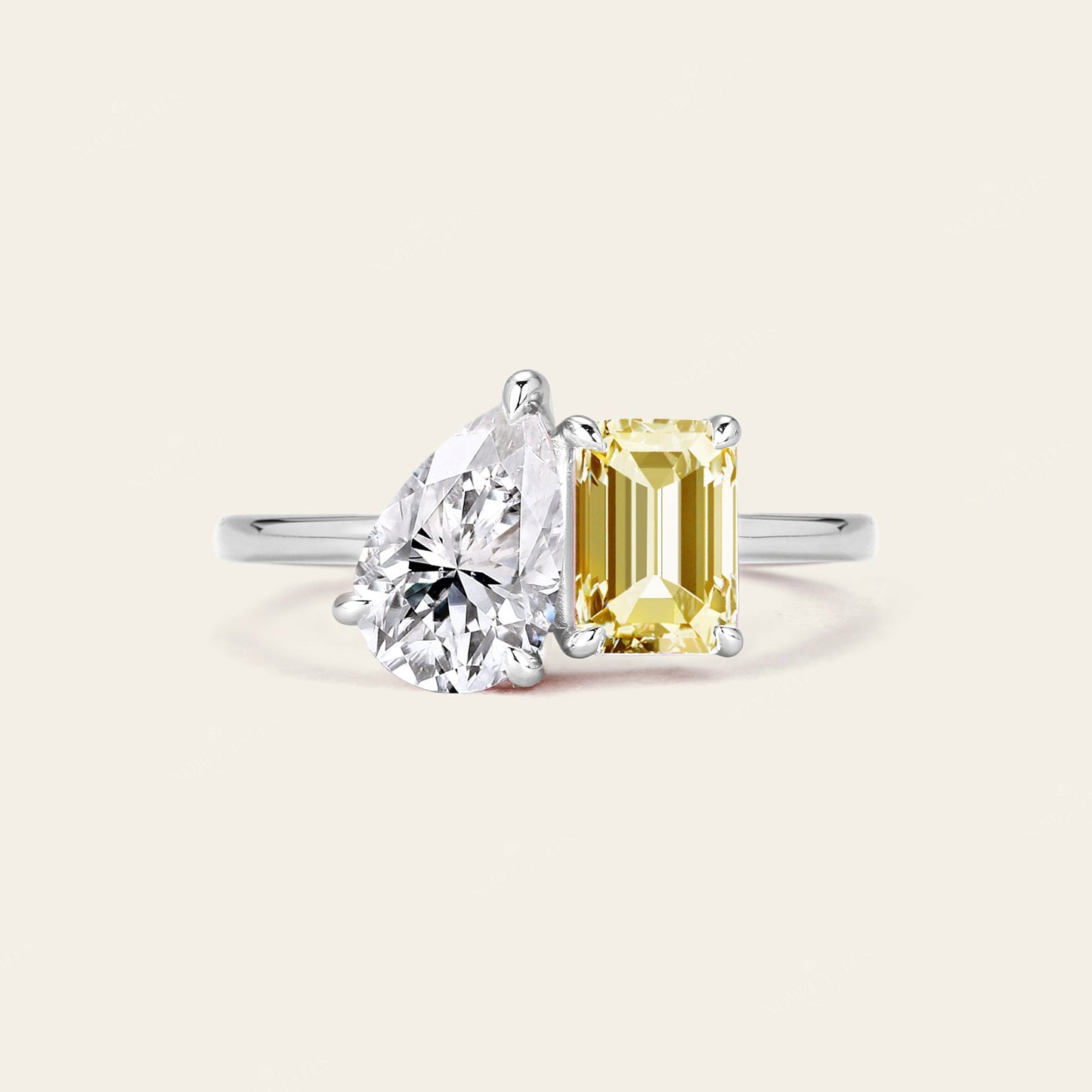 IGI Pear & Emerald Yellow Lab-Grown Diamond Toi et Moi Ring