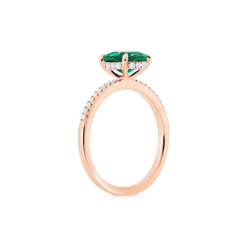 [Elaine] Modern Classic Oval Solitaire Ring in Lab Emerald