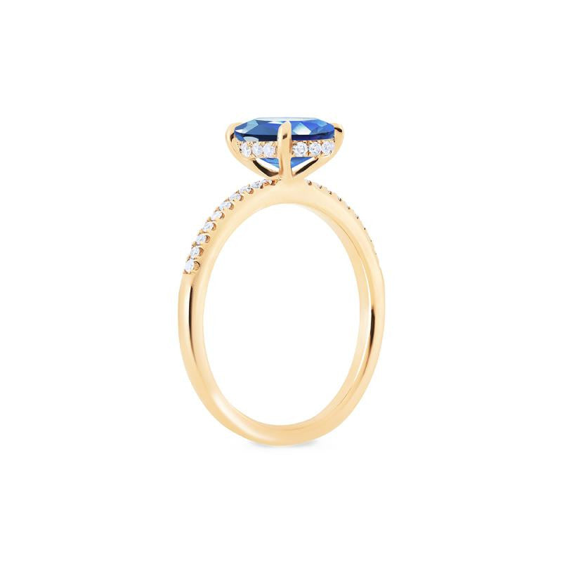 [Elaine] Modern Classic Oval Solitaire Ring in Lab Blue Sapphire