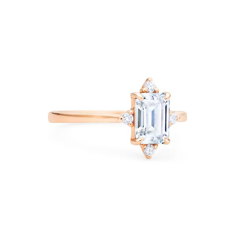 [Justine] Mid Century Emerald Cut Engagement Ring in Diamond / Moissanite