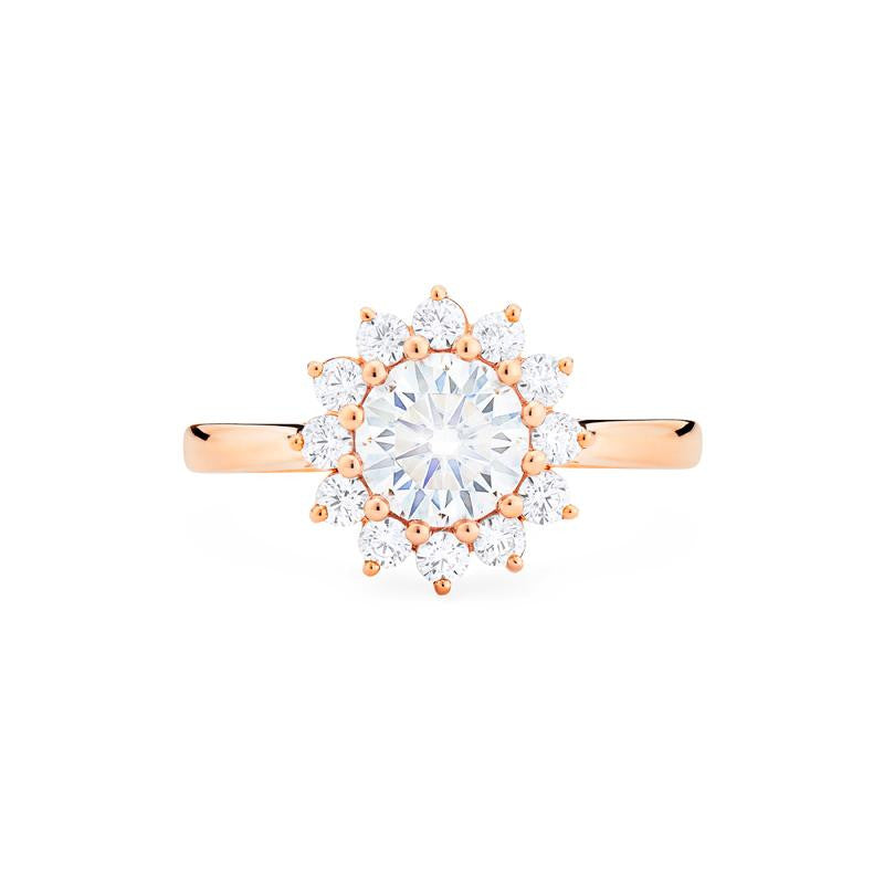 [Rosalie] Vintage Bloom Engagement Ring in Diamond / Moissanite