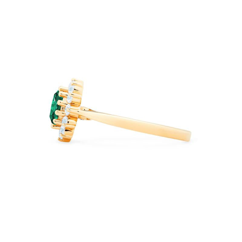 [Rosalie] Vintage Bloom Ring in Lab Emerald