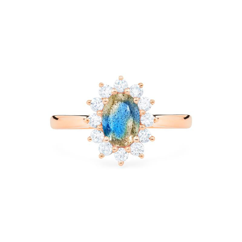 [Julianne] Vintage Bloom Oval Cut Ring in Labradorite
