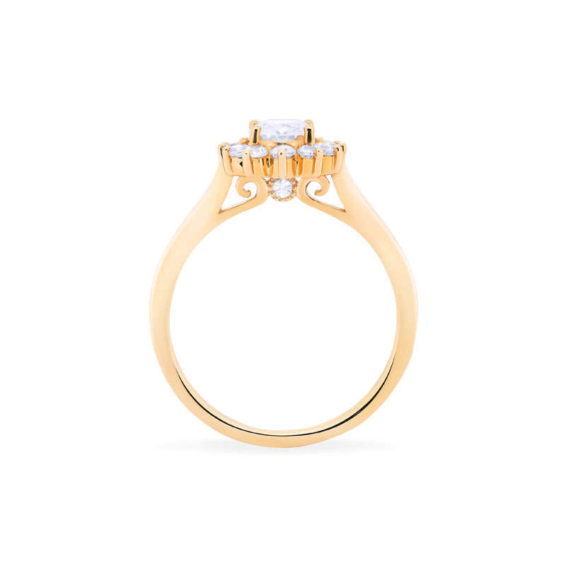 [Julianne] Vintage Bloom Halo Oval Engagement Ring in Diamond / Moissanite