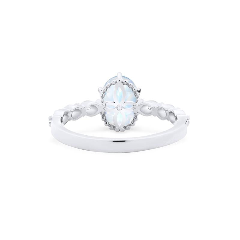 [Evelina] Vintage Classic Crown Oval Engagement Ring in Moonstone