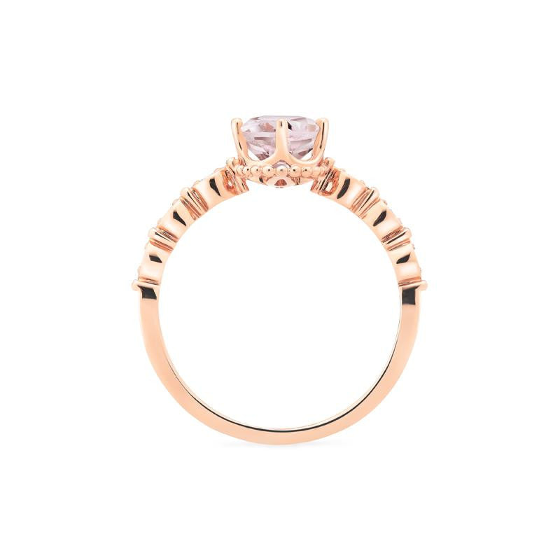 [Evelina] Vintage Classic Crown Oval Engagement Ring in Morganite