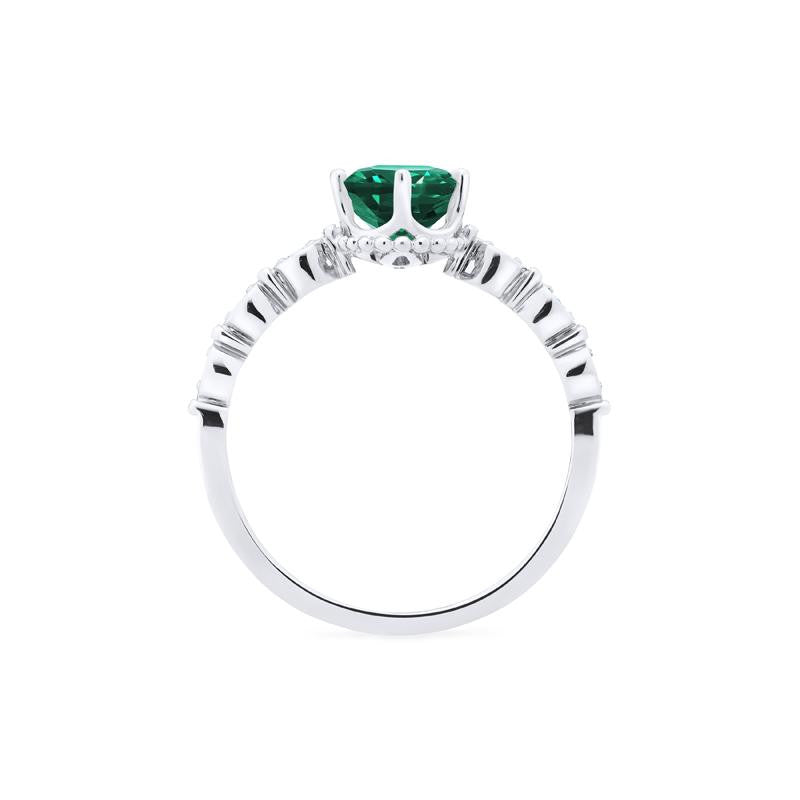 [Evelina] Vintage Classic Crown Oval Engagement Ring in Emerald