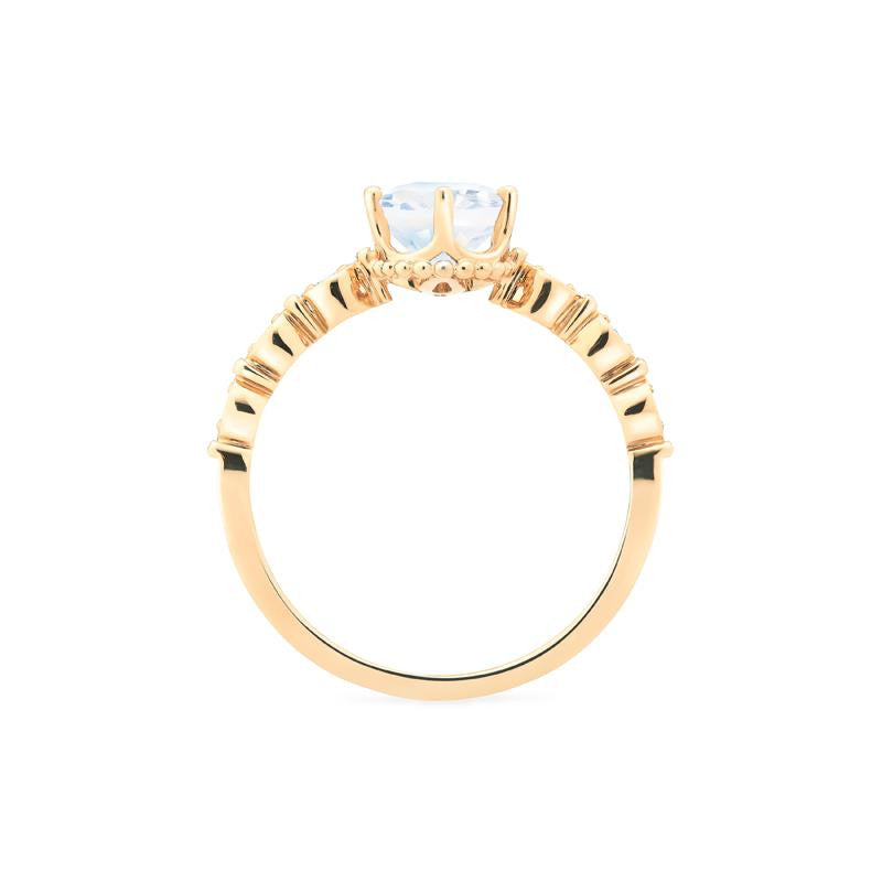 [Evelina] Vintage Classic Crown Oval Engagement Ring in Moonstone