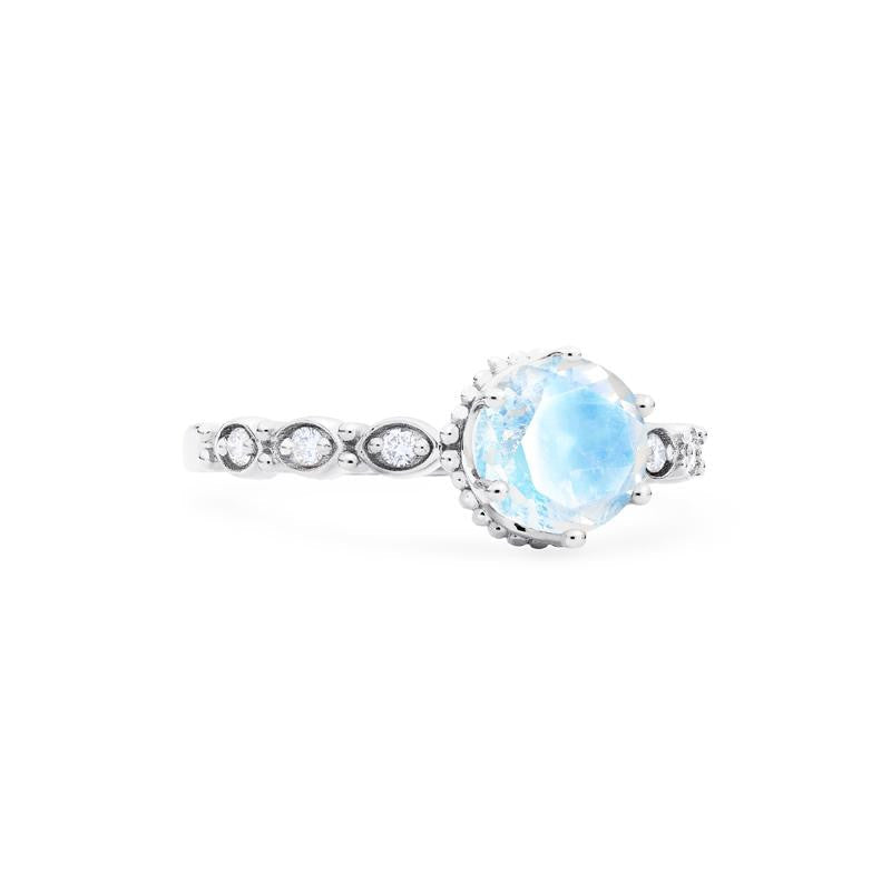 [Evelyn] Vintage Classic Crown Engagement Ring in Moonstone