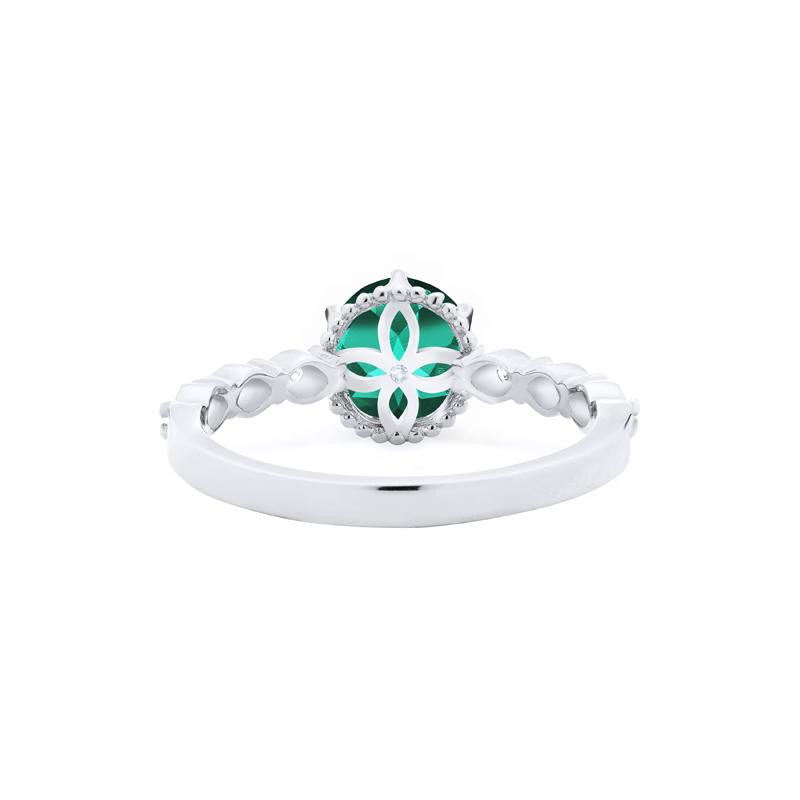[Evelyn] Vintage Classic Crown Engagement Ring in Lab Emerald