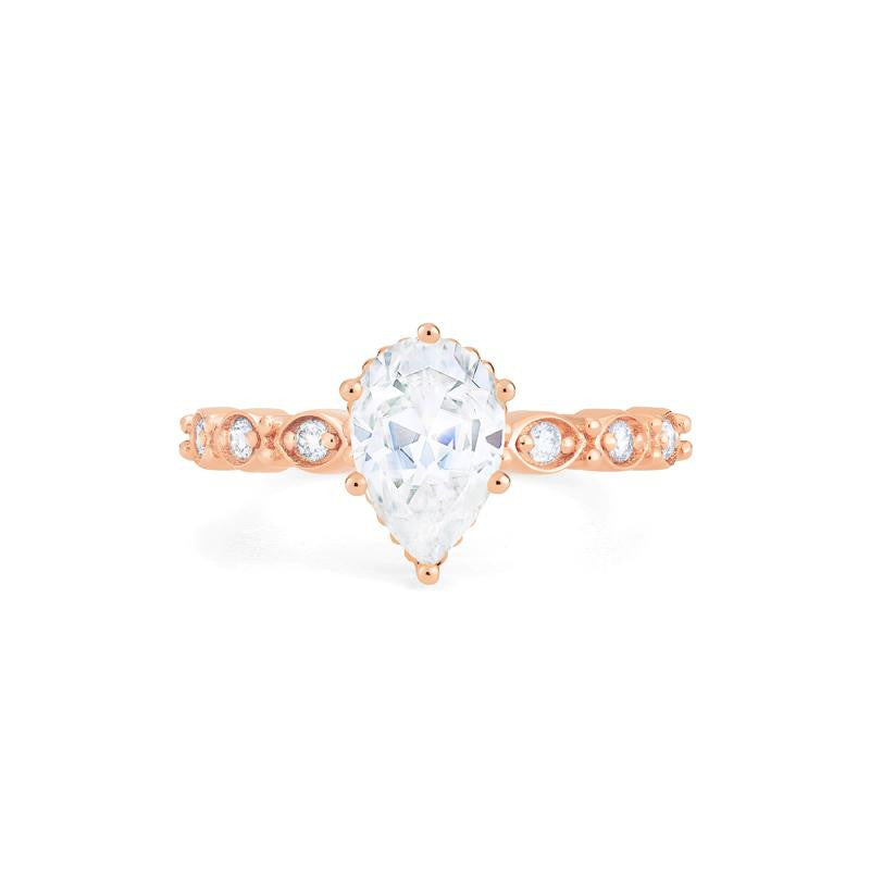 [Emelia] Vintage Classic Crown Pear Cut Engagement Ring in Diamond / Moissanite