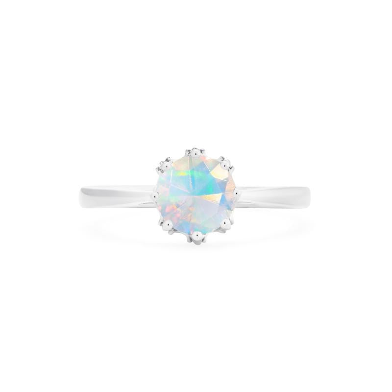 [Cassandra] Vintage Crown Solitaire Ring in Opal
