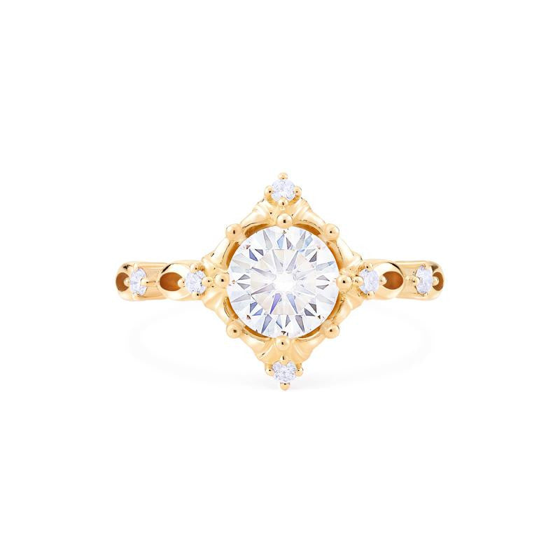 [Annalise] Victorian Heirloom Engagement Ring in Diamond / Moissanite