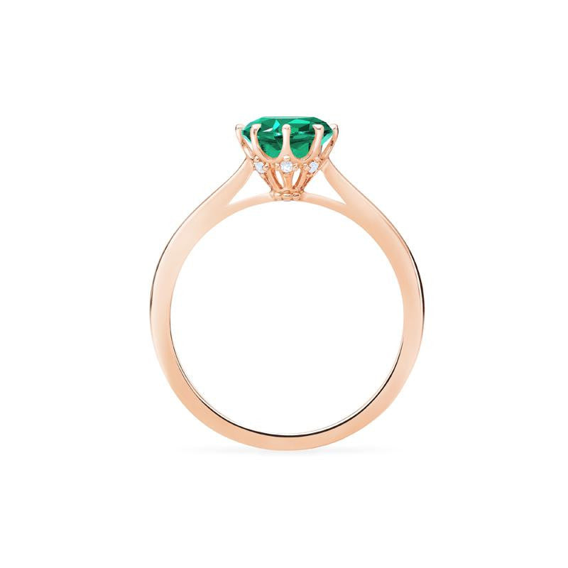 [Victoria] Classic Crown Solitaire Ring in Lab Emerald