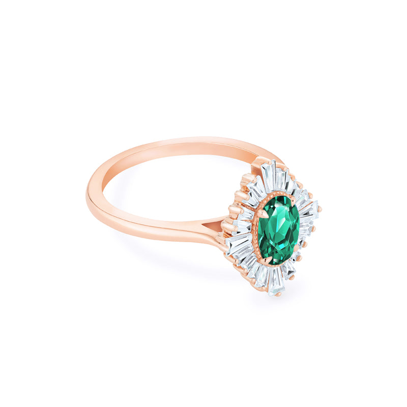 [Athena] Vintage Deco Oval Cut Goddess Ring in Lab Emerald