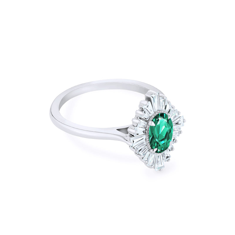 [Athena] Vintage Deco Oval Cut Goddess Ring in Lab Emerald