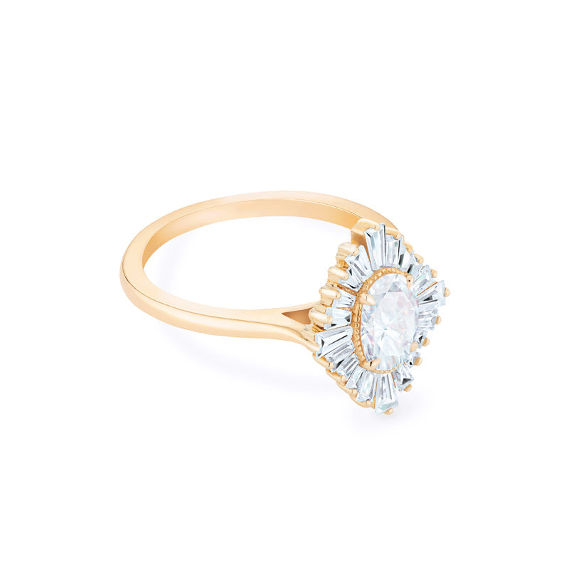 [Athena] Vintage Deco Oval Ballerina Engagement Ring in Diamond