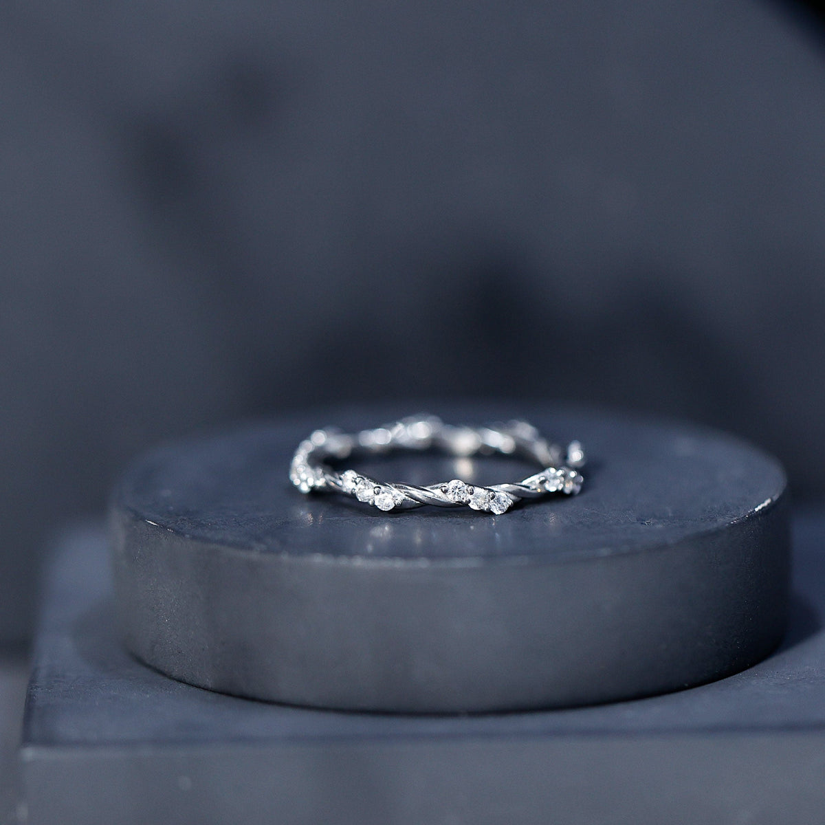 Lab Grown Twisted Diamond Stackable Ring